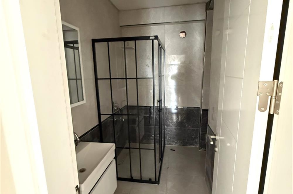 KARTEPE MERKEZDE SATILIK SIFIR 3+1 ARA KAT DAİRE