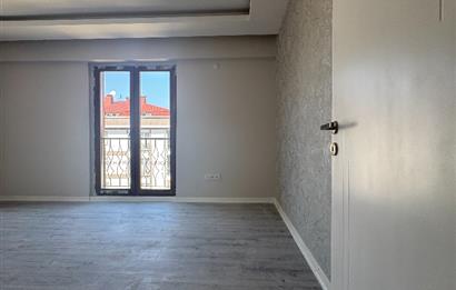 Ordu Altınordu Cumhuriyet Mahallesi Riverport Onur Sitesinde Marina Projesine Yürüme Mesafesinde 4+1 Ultra Lüks 270 m² Dubleks Daire