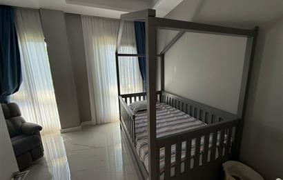 BARBAROS MAHALLESİNDE SATILIK SİTE İÇİ MÜSTAKİL HAVUZLU 4+1VİLLA