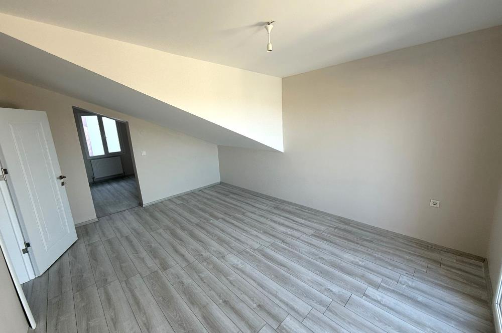 BAŞİSKELE YENİKÖY'DE SATILIK 3+1 ÇATI DUBLEKS DAİRE