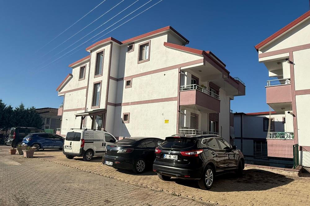 BAŞİSKELE YENİKÖY'DE SATILIK 3+1 ÇATI DUBLEKS DAİRE