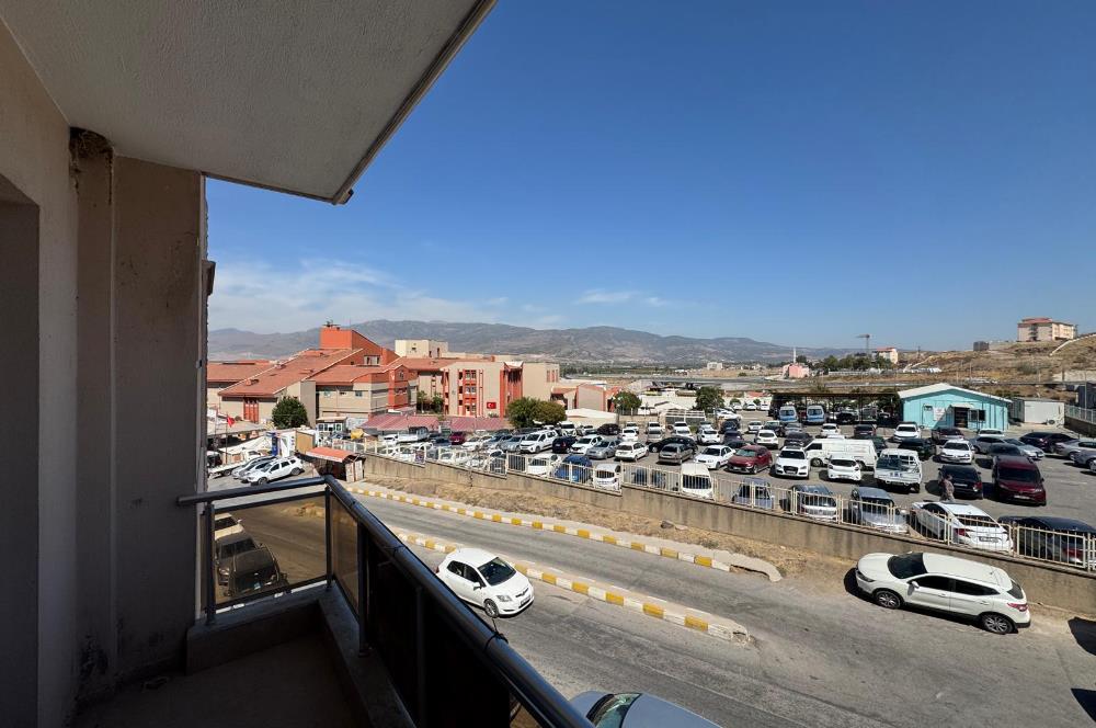 Menemen Devlet Hastanesi Karşısında Kiralık 2+1 Daire