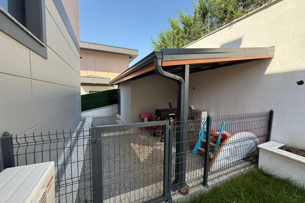 BARBAROS MAHALLESİNDE SATILIK SİTE İÇİ MÜSTAKİL HAVUZLU 4+1VİLLA