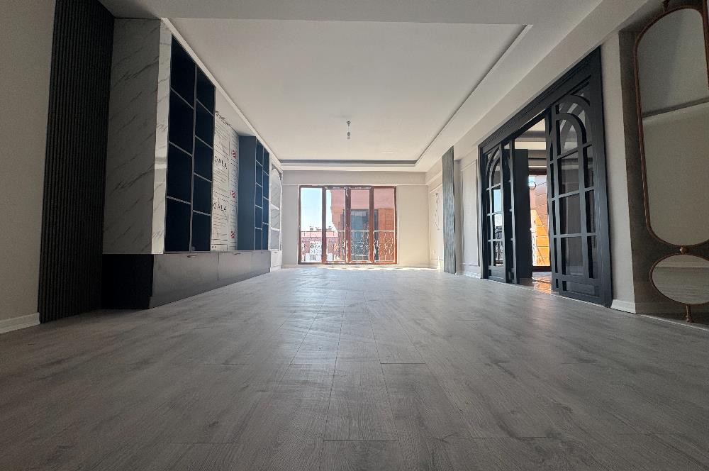 Ordu Altınordu Cumhuriyet Mahallesi Riverport Onur Sitesinde Marina Projesine Yürüme Mesafesinde 4+1 Ultra Lüks 270 m² Dubleks Daire
