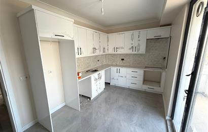 KARTEPE MERKEZDE SATILIK SIFIR 3+1 ARA KAT DAİRE