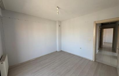 Menemen Devlet Hastanesi Karşısında Kiralık 2+1 Daire