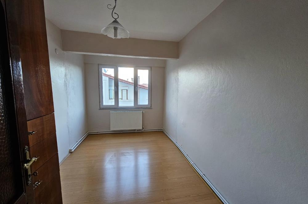 CENTURY 21 BAL'DAN BAHÇELİEVLER MAH.MUHASEBECİLER SİTESİNDE SATILIK 3+1 DAİRE