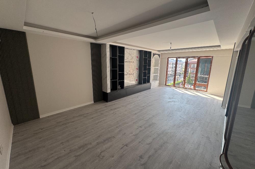 Ordu Altınordu Cumhuriyet Mahallesi Riverport Onur Sitesinde Marina Projesine Yürüme Mesafesinde 4+1 Ultra Lüks 270 m² Dubleks Daire