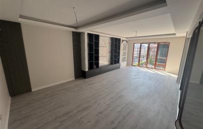 Ordu Altınordu Cumhuriyet Mahallesi Riverport Onur Sitesinde Marina Projesine Yürüme Mesafesinde 4+1 Ultra Lüks 270 m² Dubleks Daire