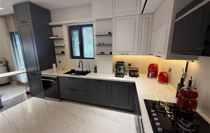 BARBAROS MAHALLESİNDE SATILIK SİTE İÇİ MÜSTAKİL HAVUZLU 4+1VİLLA
