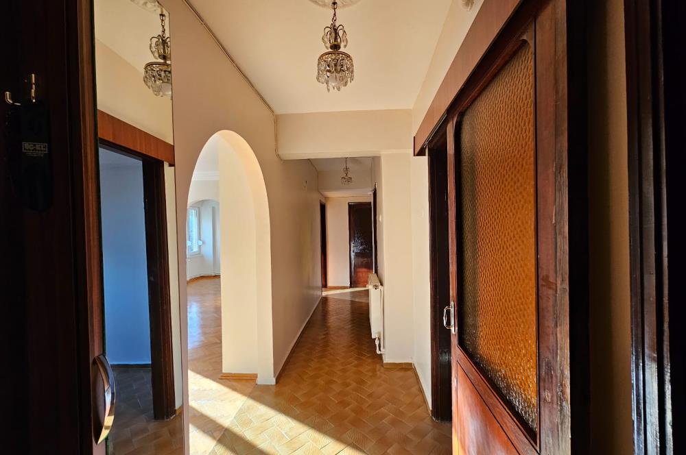 CENTURY 21 BAL'DAN BAHÇELİEVLER MAH.MUHASEBECİLER SİTESİNDE SATILIK 3+1 DAİRE