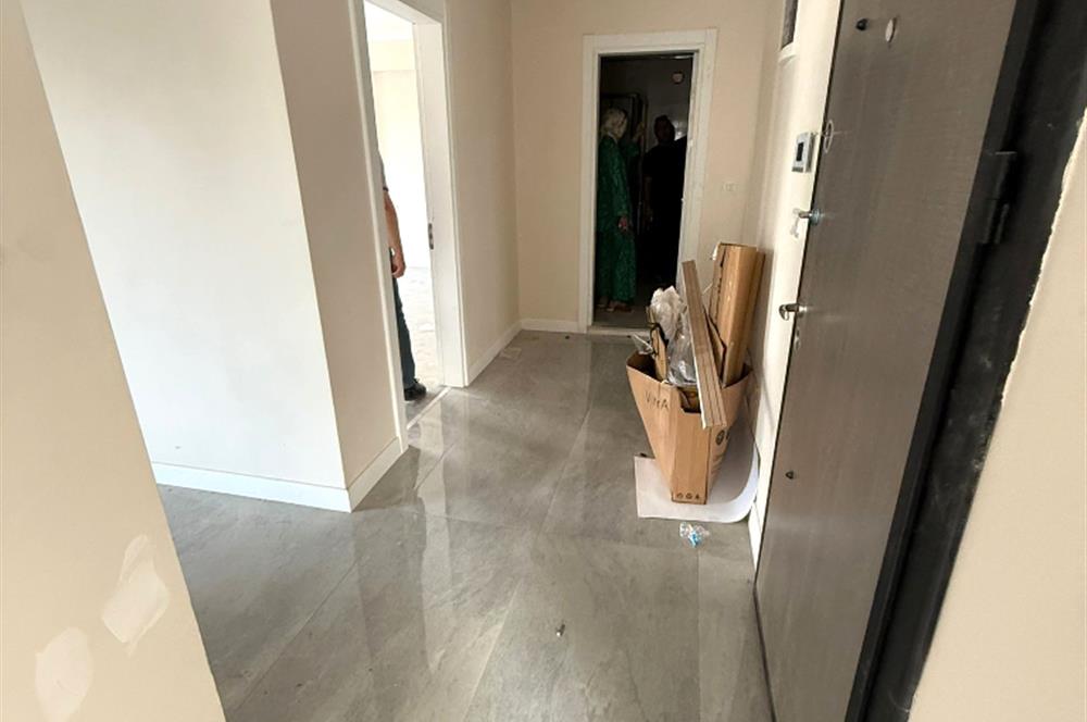 KARTEPE MERKEZDE SATILIK SIFIR 3+1 ARA KAT DAİRE
