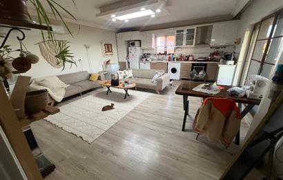 C21 BAL'DAN NAİPLİ 1037M² KİRALIK VERANDALI MÜSTAKİL EV