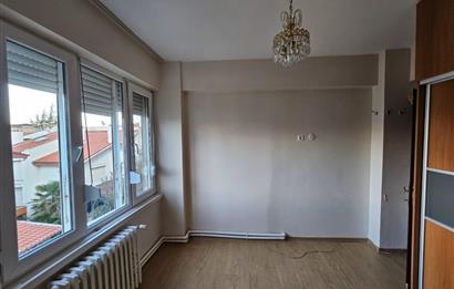 CENTURY 21 BAL'DAN BAHÇELİEVLER MAH.MUHASEBECİLER SİTESİNDE SATILIK 3+1 DAİRE