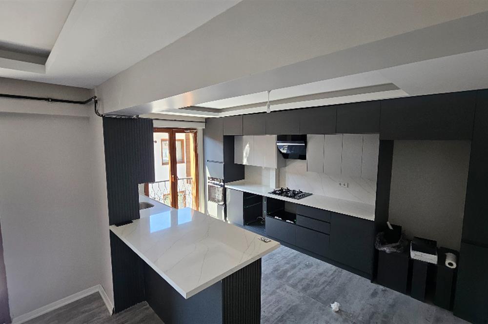 Ordu Altınordu Cumhuriyet Mahallesi Riverport Onur Sitesinde Marina Projesine Yürüme Mesafesinde 4+1 Ultra Lüks 270 m² Dubleks Daire
