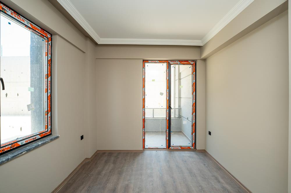 C21 Cius; Havuz ve Bahçeli Site İçerisinde Deniz Manzaralı Daire