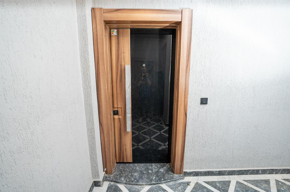 C21 Cius; Havuz ve Bahçeli Site İçerisinde Deniz Manzaralı Daire