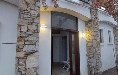 Bodrum-Kumbahçe 2+1 bahçe katı eşyalıkiralık daire