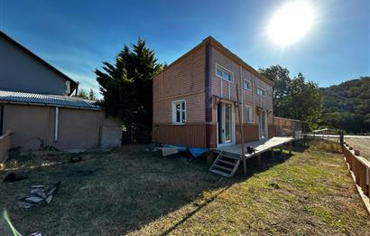 C21 Cius; Haydariye'de İçinde Evi Olan Hobi Bahçesi