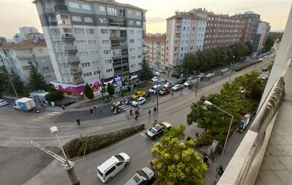CENTURY21 VİZYON'DAN ESPARK KARŞISI 3+1 ARAKAT KİRALIK DAİRE