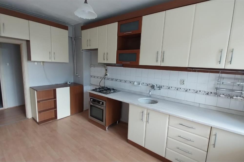 CENTURY21 VİZYON'DAN ESPARK KARŞISI 3+1 ARAKAT KİRALIK DAİRE