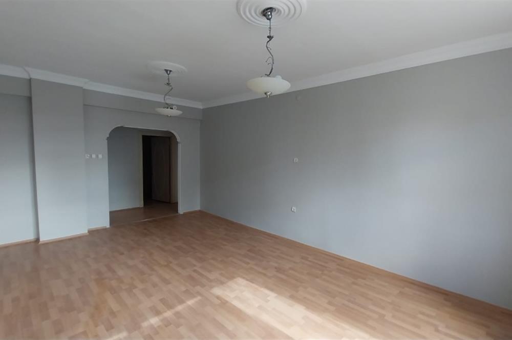 CENTURY21 VİZYON'DAN ESPARK KARŞISI 3+1 ARAKAT KİRALIK DAİRE