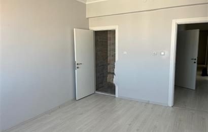 CENTURY21 VİZYON'DAN YENİBAĞLAR MAHALLESİNDE KİRALIK 3+1 DAİRE