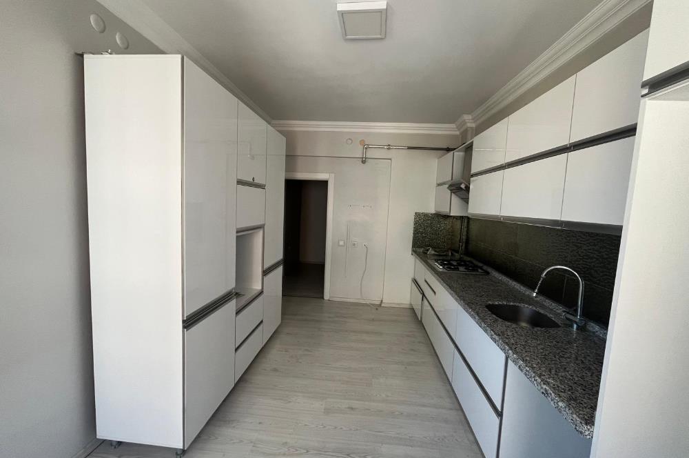 CENTURY21 VİZYON'DAN YENİBAĞLAR MAHALLESİNDE KİRALIK 3+1 DAİRE