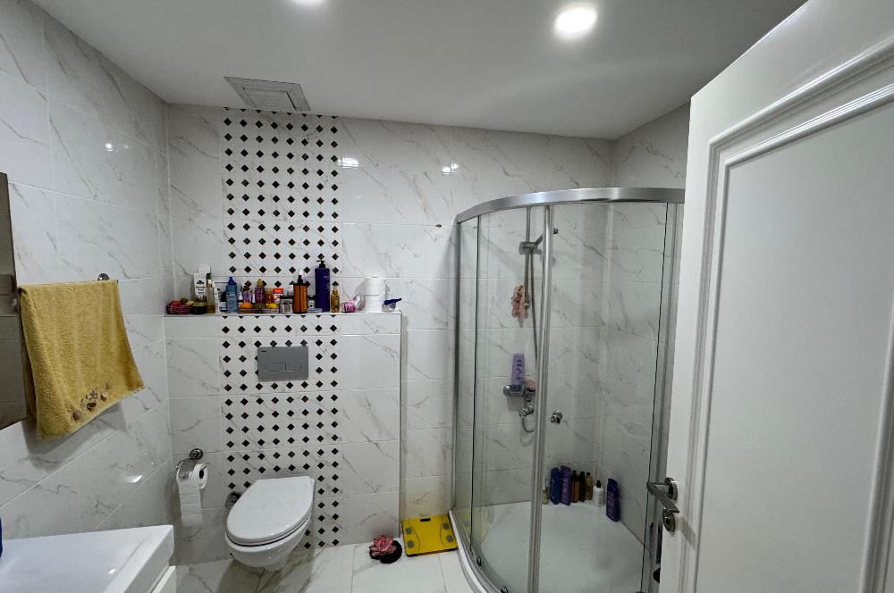 KARŞIYAKA MAHALLESİ'NDE SİTE İÇERİSİNDE SATILIK 3+1 DAİRE!