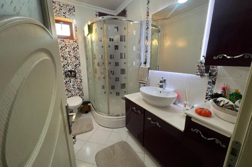 C21 BAL'DAN NAİPLİ 1037M² KİRALIK VERANDALI MÜSTAKİL EV