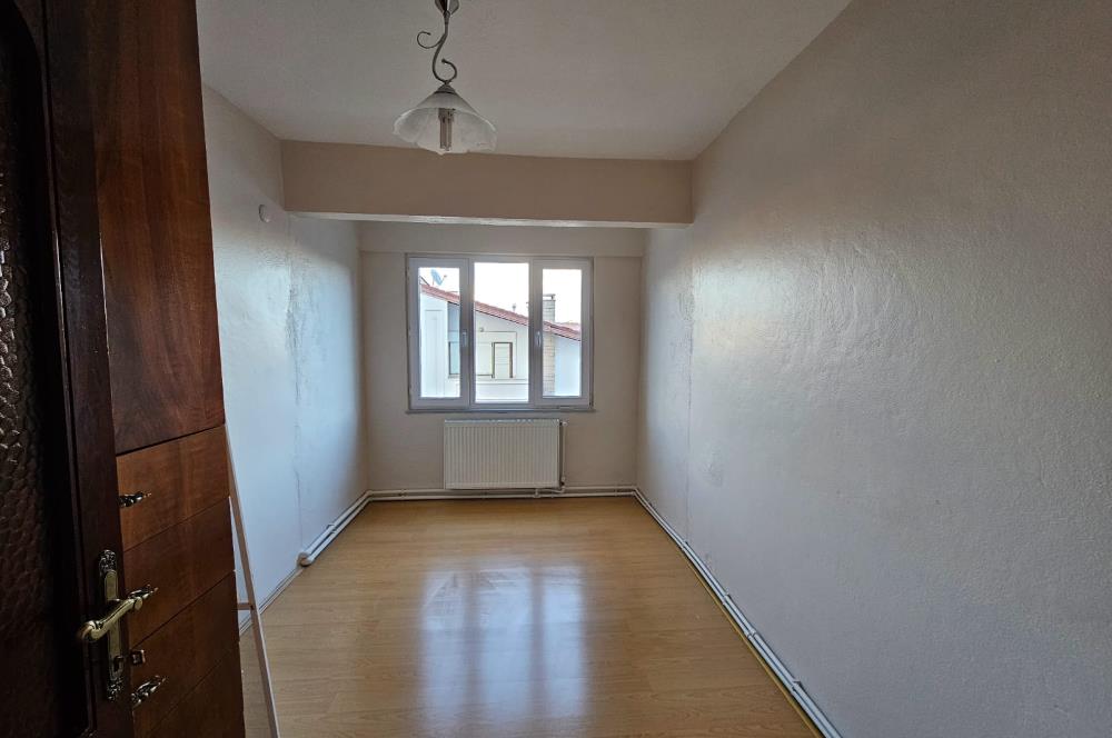 CENTURY 21 BAL'DAN BAHÇELİEVLER MAH.MUHASEBECİLER SİTESİNDE SATILIK 3+1 DAİRE