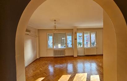CENTURY 21 BAL'DAN BAHÇELİEVLER MAH.MUHASEBECİLER SİTESİNDE SATILIK 3+1 DAİRE