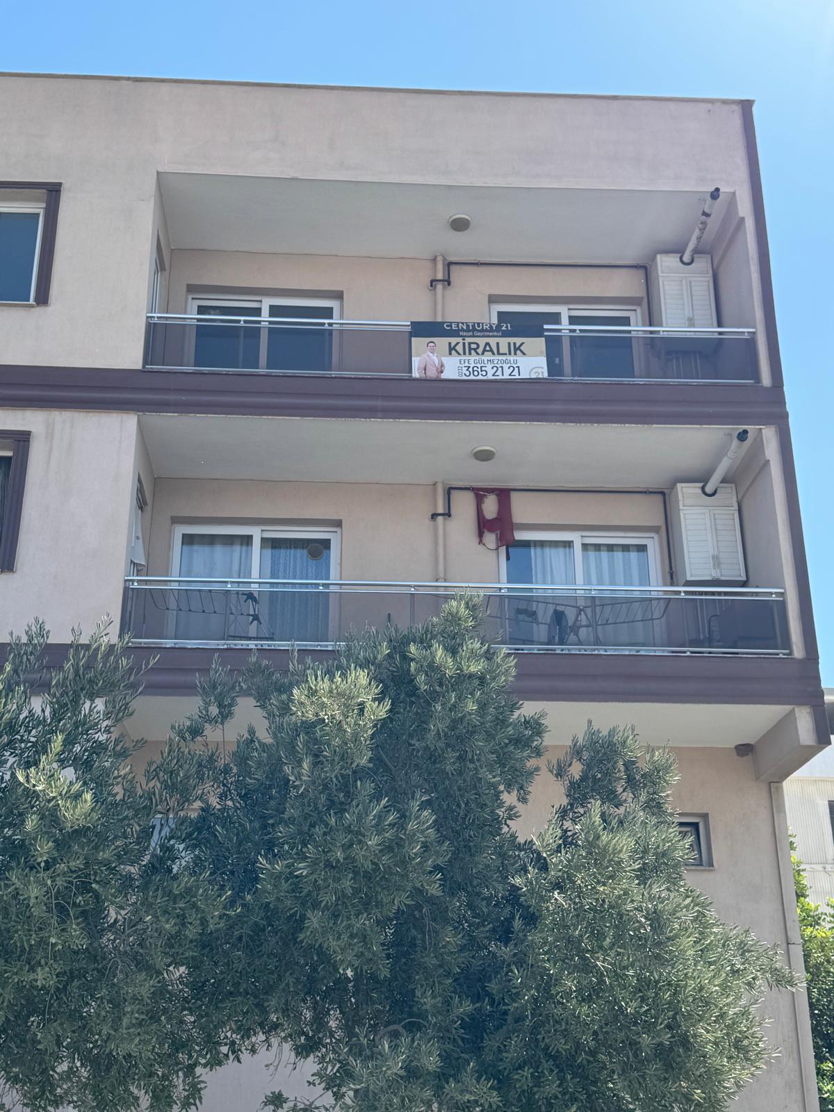 Menemen Devlet Hastanesi Karşısında Kiralık 2+1 Daire