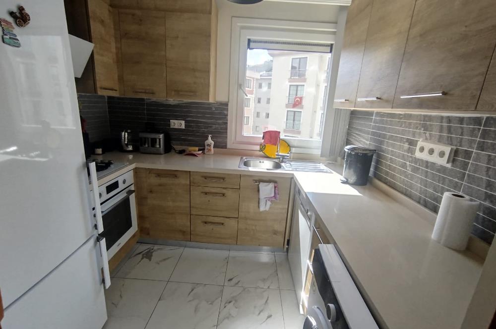 SİTE İÇİNDE İÇERENKÖY METRO YANI KİRALIK EŞYALI 3+1 DAİRE