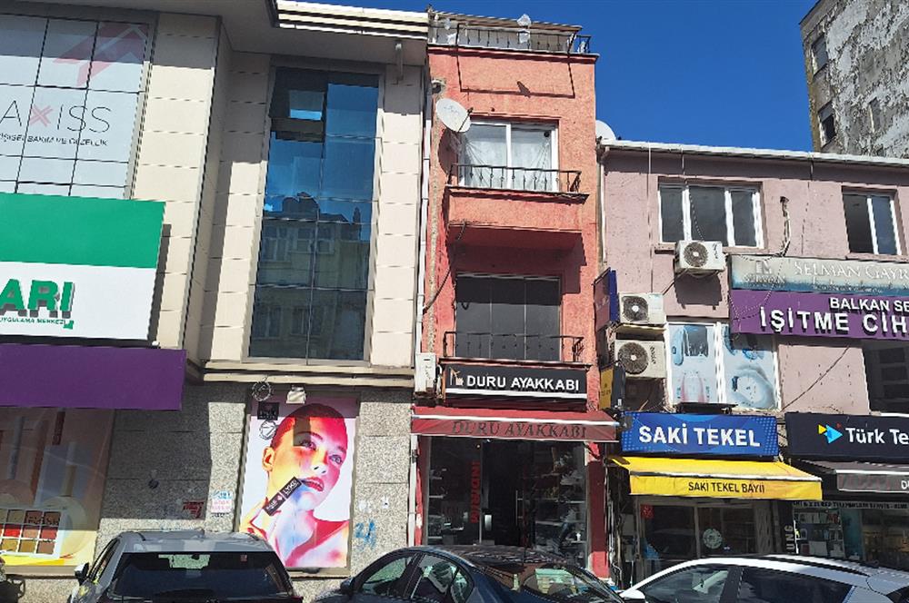 SARIYER MERKEZ'DE,ÇOK DEĞERLİ BİR LOKASYONDA SATILIK KOMPLE BİNA