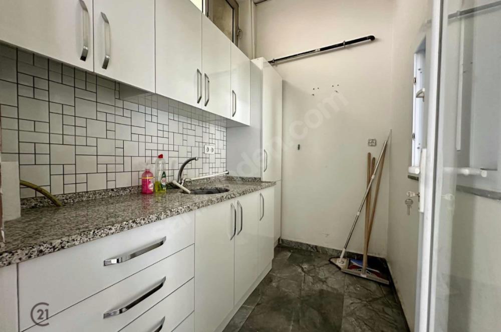 Emek Caddesi Üzerinde Satılık 163 m2 İş Yeri