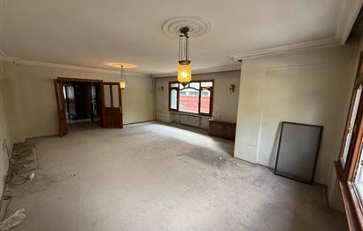 Bağdat caddesi cepheli  3 + 1 satılık