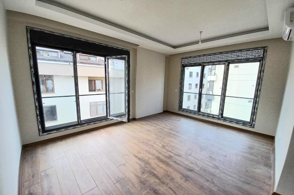 FENERYOLU'NDA SIFIR BİNADA GÜNEY CEPHE 2+1 KULLANIŞLI DAİRE
