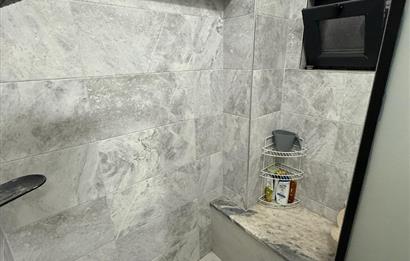 CENTURY 21 PLUS'DAN VİLLA DE GÖL SİTESİNDE SATILIK EŞYALI VİLLA