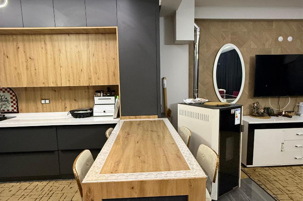 CENTURY 21 PLUS'DAN VİLLA DE GÖL SİTESİNDE SATILIK EŞYALI VİLLA