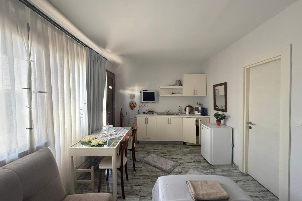 Bodrum Türkbükü’nde Denize Yürüme Mesafesinde Eşyalı 1+0 Yıllık Kiralık Daire
