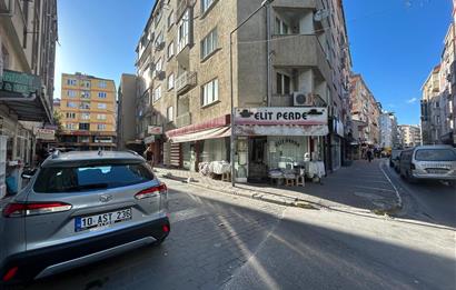C21 BAL'DAN ATALAR CADDESİ ÜZERİ MERKEZİ KONUM SATILIK 2+1 DAİRE
