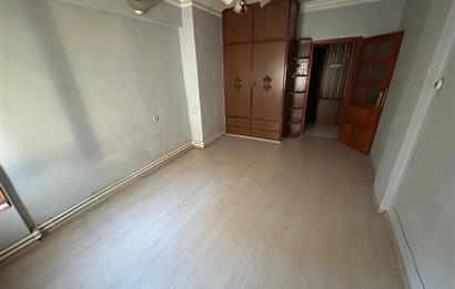 C21 BAL'DAN ATALAR CADDESİ ÜZERİ MERKEZİ KONUM SATILIK 2+1 DAİRE
