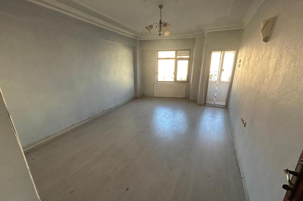 C21 BAL'DAN ATALAR CADDESİ ÜZERİ MERKEZİ KONUM SATILIK 2+1 DAİRE