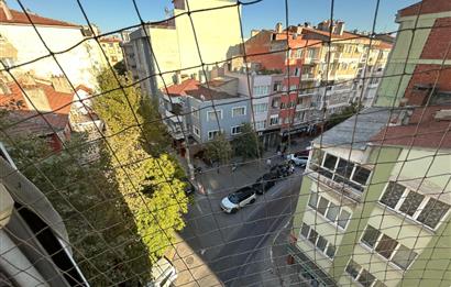 C21 BAL'DAN ATALAR CADDESİ ÜZERİ MERKEZİ KONUM SATILIK 2+1 DAİRE
