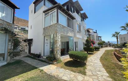 Turgutreis Yalı 2+1 Satılık Havuzlu Site İçerisinde Bahçekatı Daire 