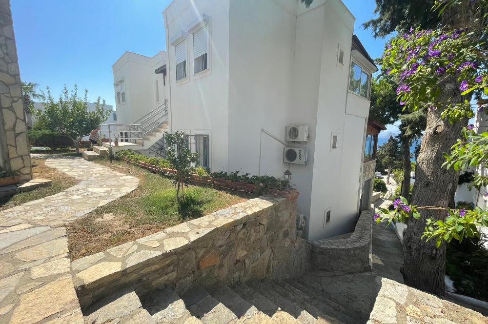 Turgutreis Yalı 2+1 Satılık Havuzlu Site İçerisinde Bahçekatı Daire 