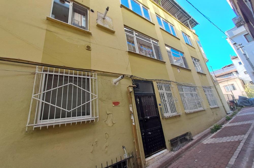 CENTURY21 PROJECT'TEN İZMİT ÇARŞI'DA SATILIK 2+1 DAİRE
