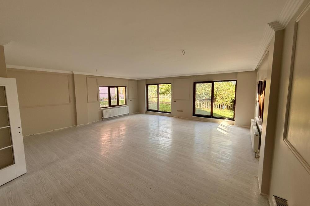 Zekeriyaköy'de Aidatsız Kiralık Villa Fırsatı