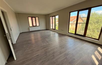 Zekeriyaköy'de Aidatsız Kiralık Villa Fırsatı